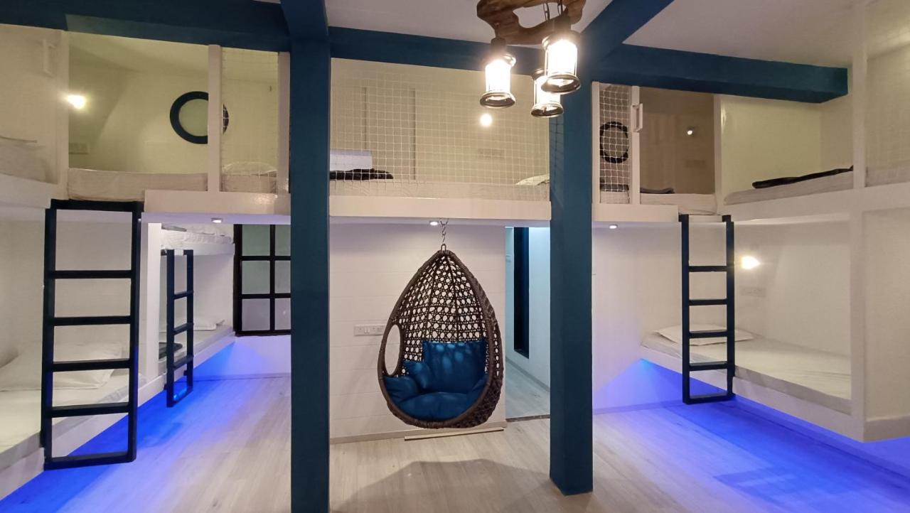 The Voyage - Cafe Hostel Cowork Pune Exterior foto