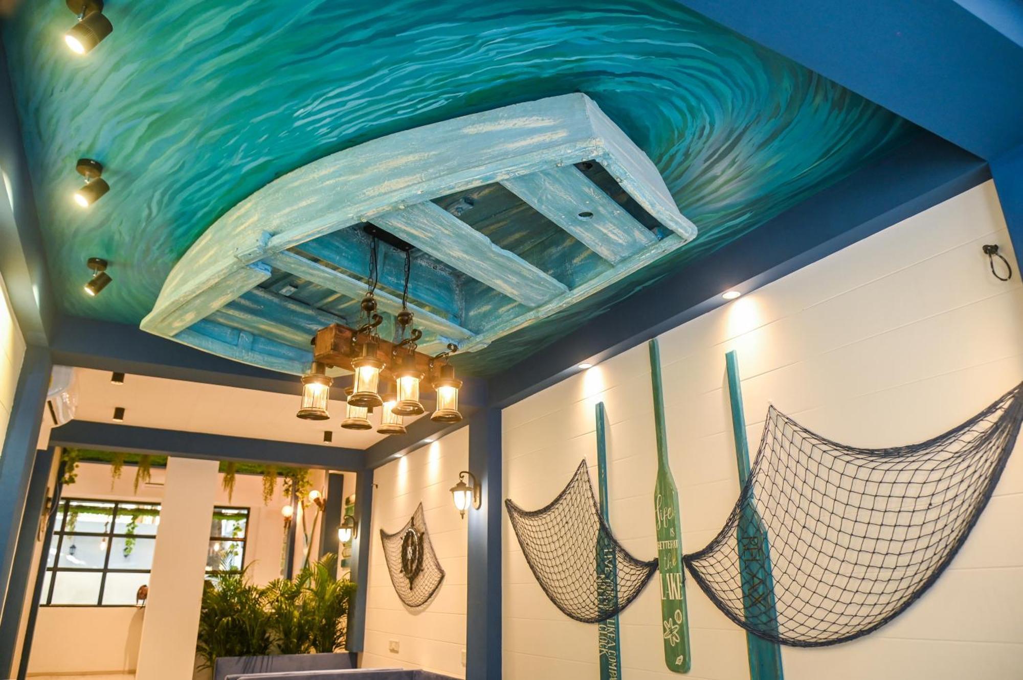 The Voyage - Cafe Hostel Cowork Pune Exterior foto